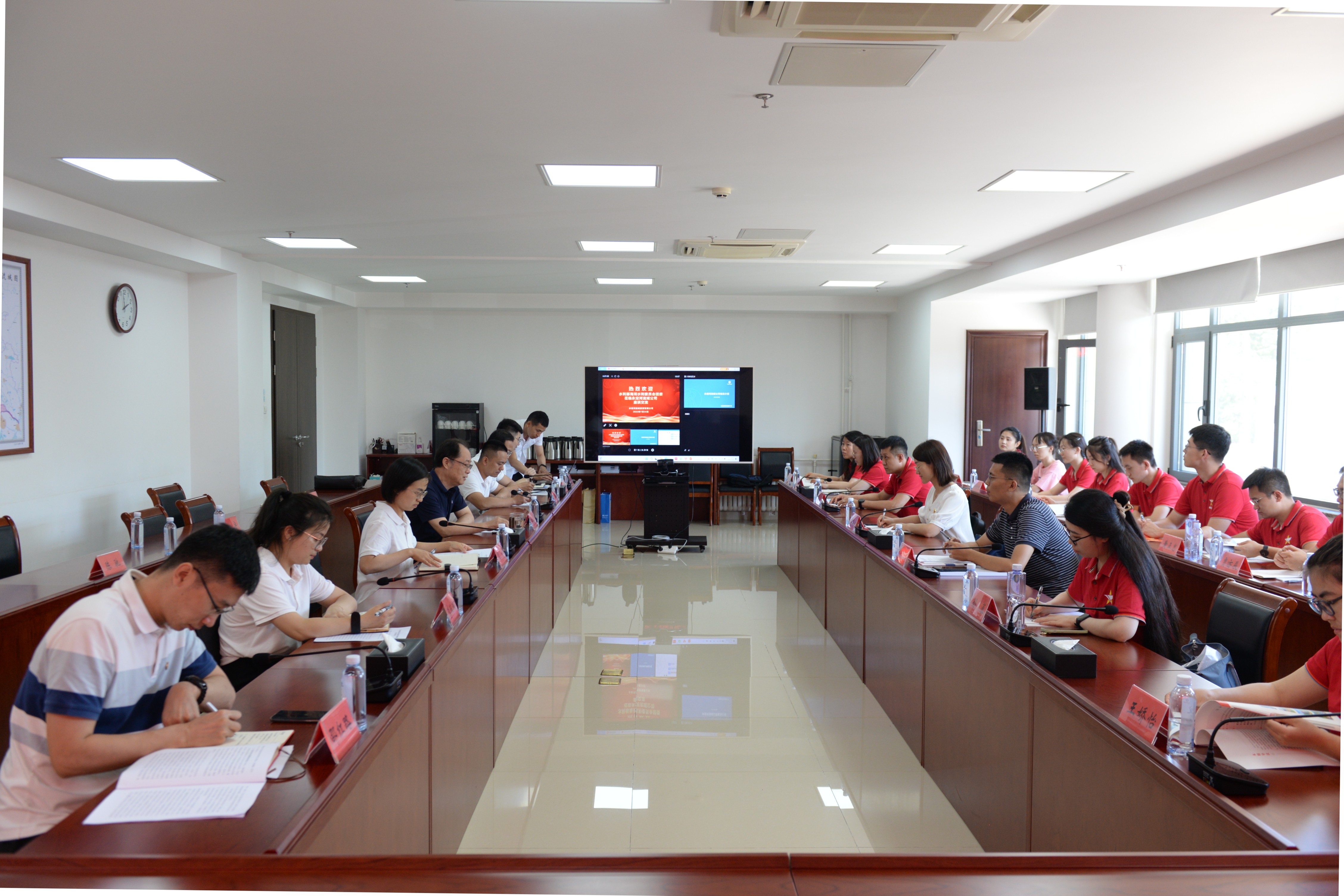踐行習近平生態文明思想 建設永定河綠色生態廊道——公司團總支與海委團委開展聯學聯建活動