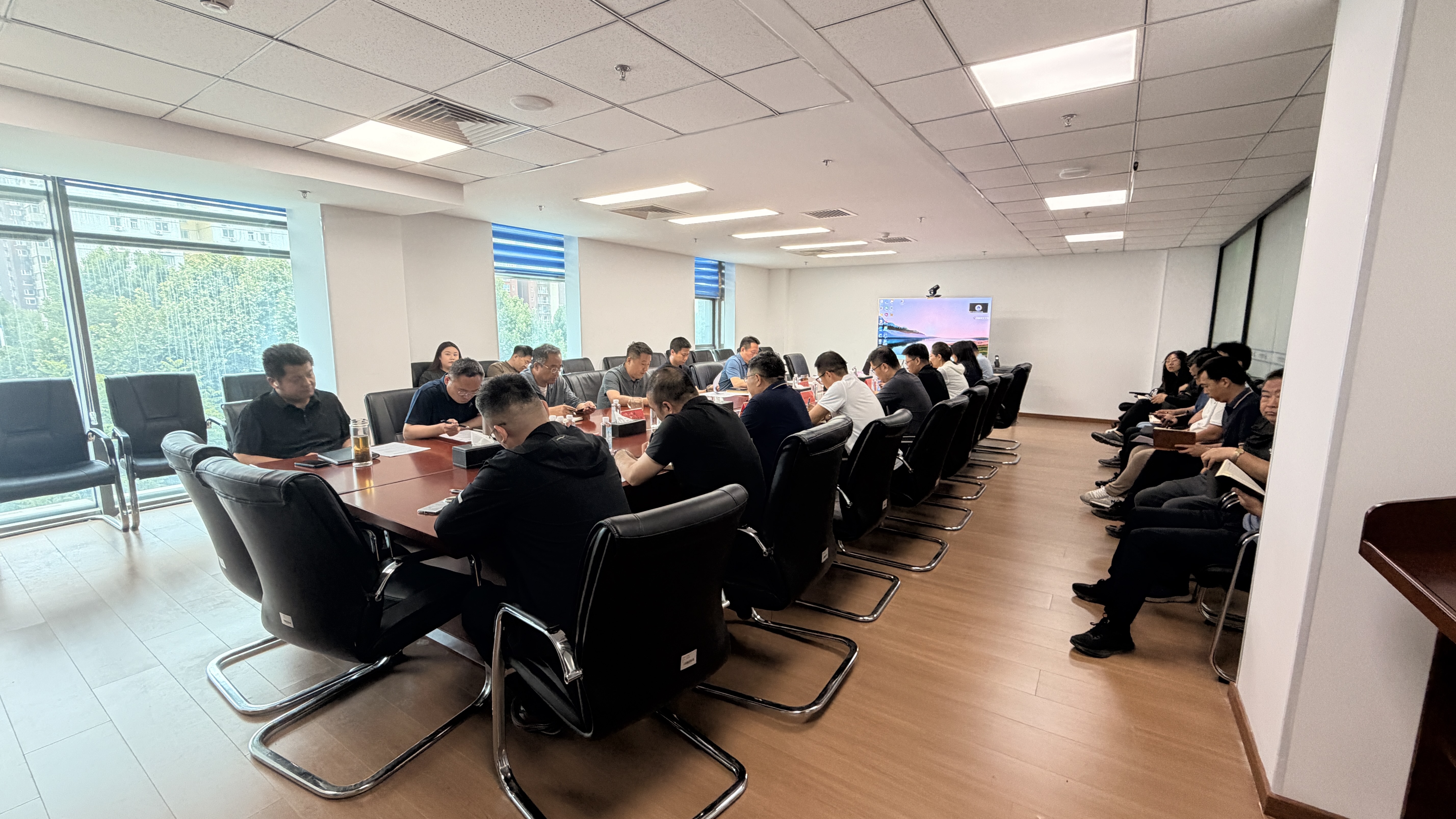 北京項目辦召開2026年項目完工建設及安全度汛工作部署會