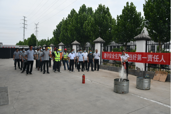 廊坊分公司黨支部以“黨建進工地,創精品工程”為目標著力深化黨建品牌創建 廊坊分公司黨支部以“黨建進工地,創精品工程”為目標著力深化黨建品牌創建